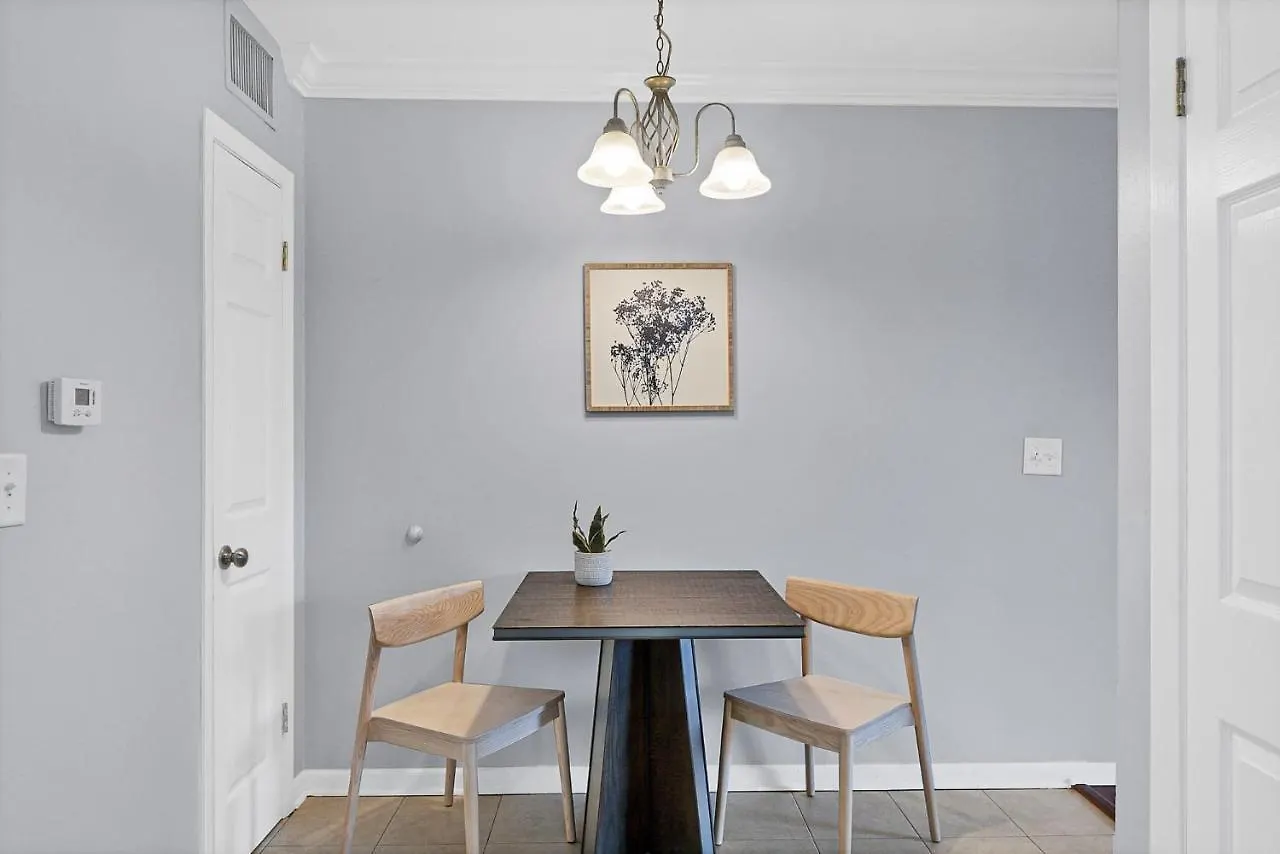 アパート タンパUnique 1Br With Garden Near Downtown Clearwaterアパートメント 米国